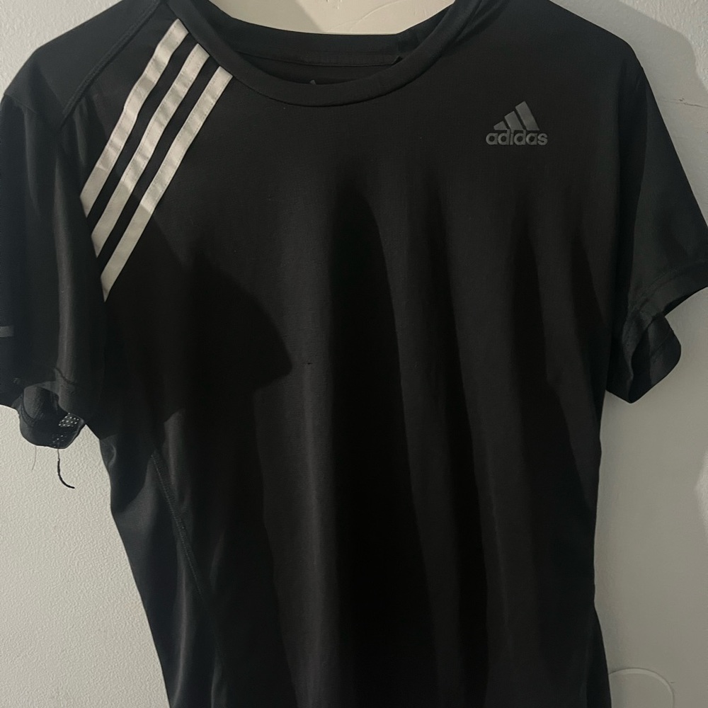 ADIDAS AEROREADY running shirt
